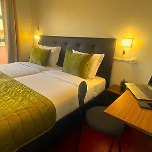 lisabonna-guest-house.hotels-lisbon-portugal.com/